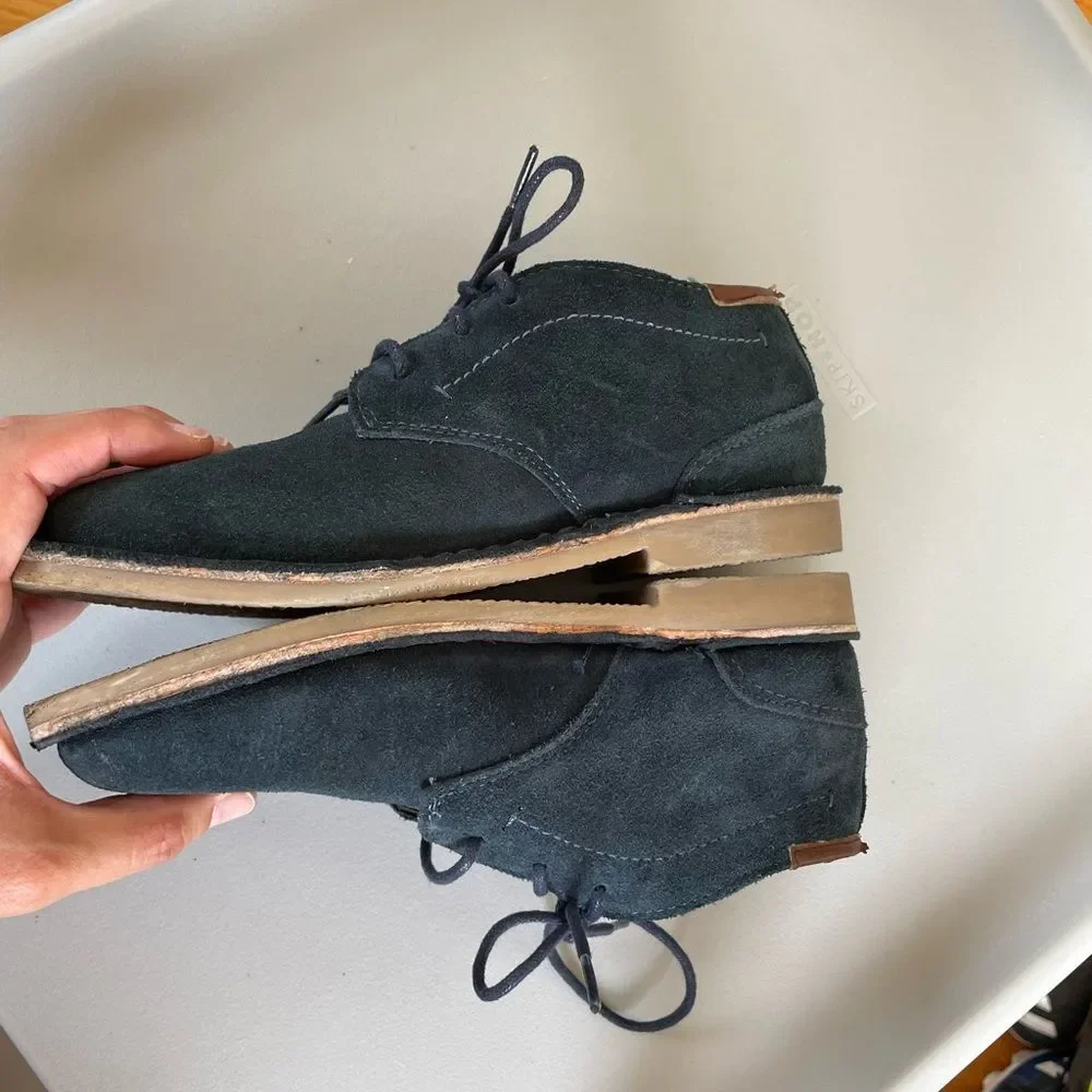 Kenneth Cole Reaction Boys Chukka Dark Navy Blue Real Suede Boots Youth 2